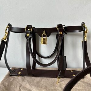 Toiletry Pouch Encasement